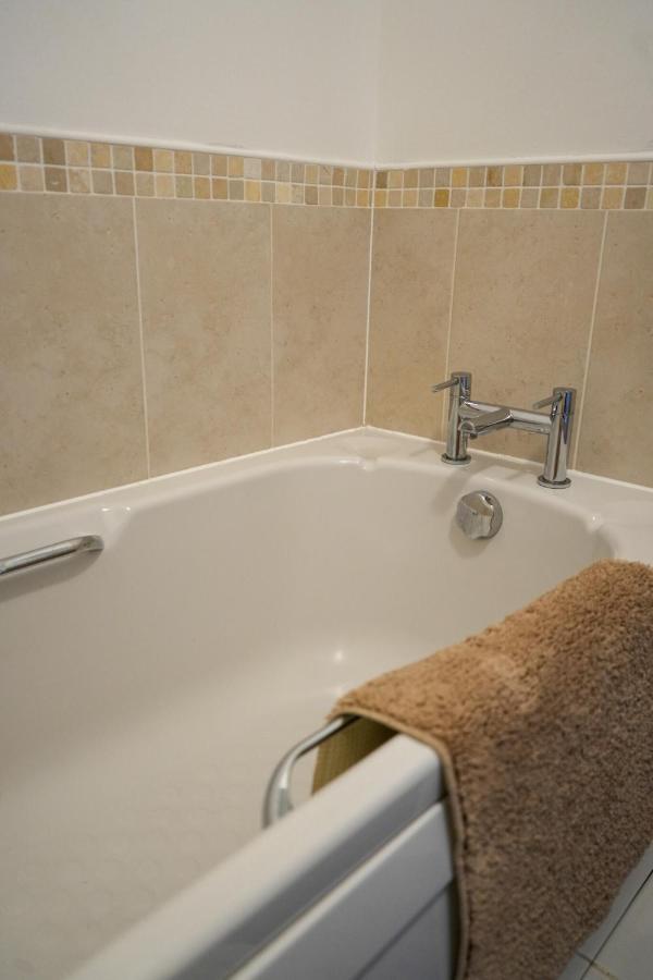 Modern Apartment Ayr Town Centre Prestwick Extérieur photo